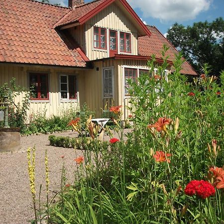 Vildrosor & Hoens Hagstad Buitenkant foto