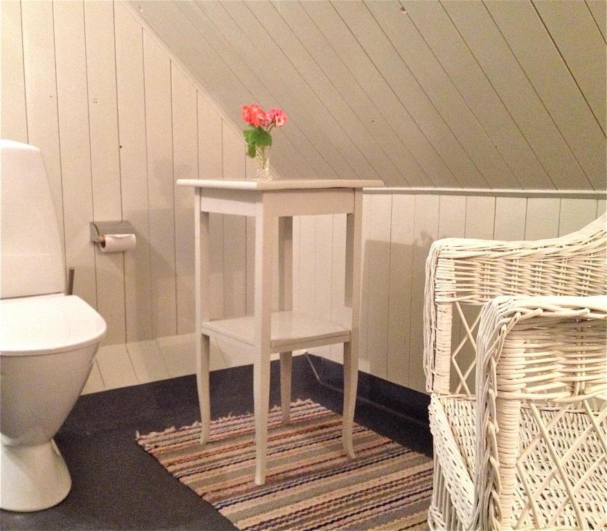 Vildrosor & Hoens Hagstad Kamer foto